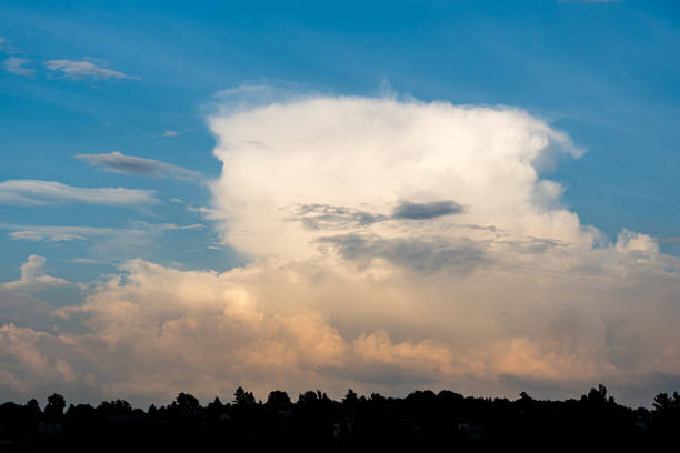 istock Storm cumulonimbus cloud on blue sky 852207954