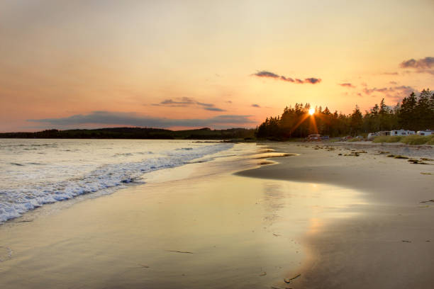 istock Sunset at Rissers Beach 852275732
