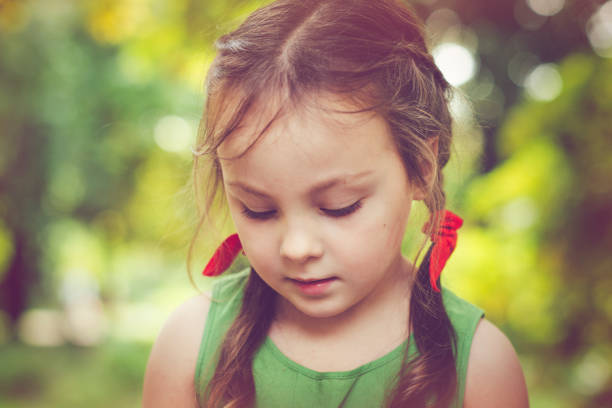 Little Girl Worried Stock Photo - Download Image Now - Child, Risk, 4-5  Years - iStock