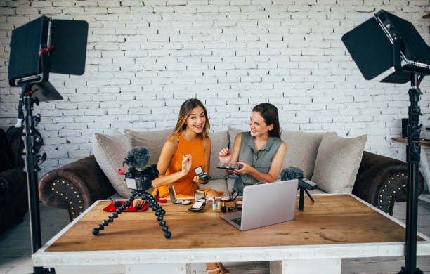 istock Vloggers reviewing make-up products 852562474