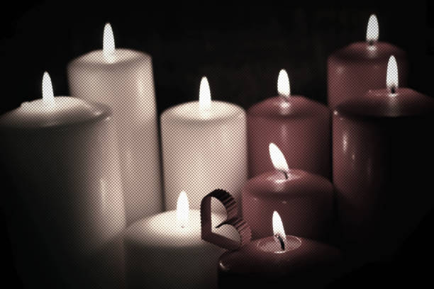 istock toned love heart shape candle doted 852692148