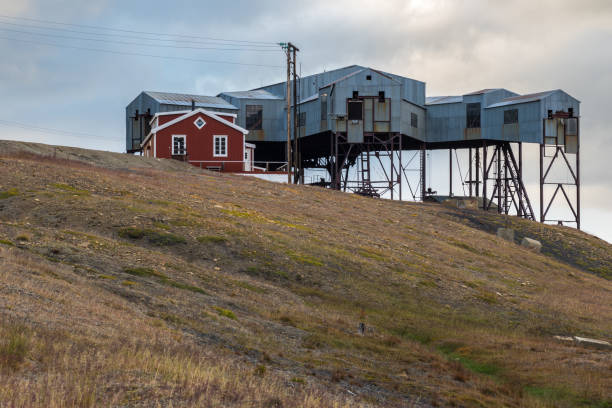 istock Cableway central in Svalbard used to transport coal 852692832