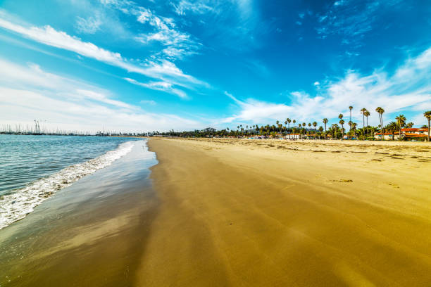 istock Golden shore in Santa Barbara 852790608