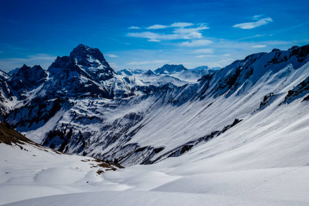 austrian alps - telemark skiing fotos imagens e fotografias de stock