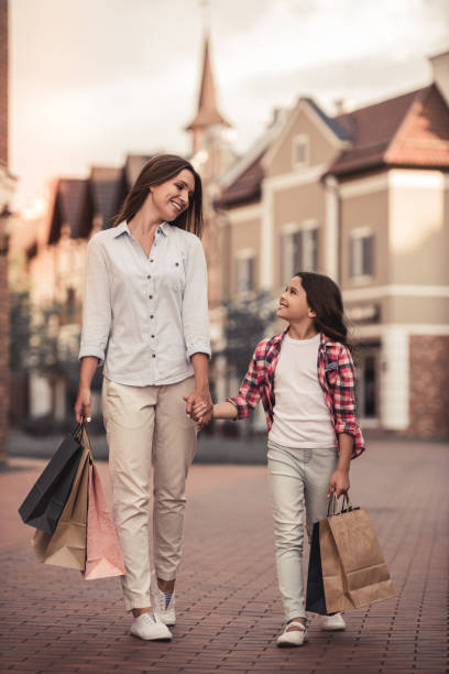 istock Mom and daughter 852881988