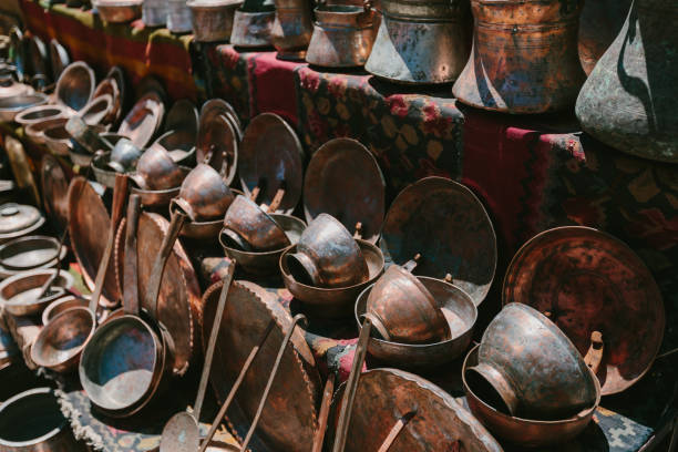istock Ancient copper ware. Flea market Vernissage Yerevan, Armenia 852926766