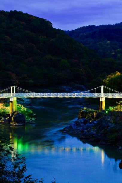 kamuioohasi(bridge) allumé pour la première fois en 30 ans - district de kamikawa ishikari photos et images de collection