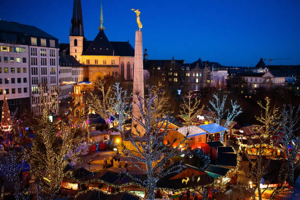 istock Christmas market. Winter fair with tree and lights. 852948464
