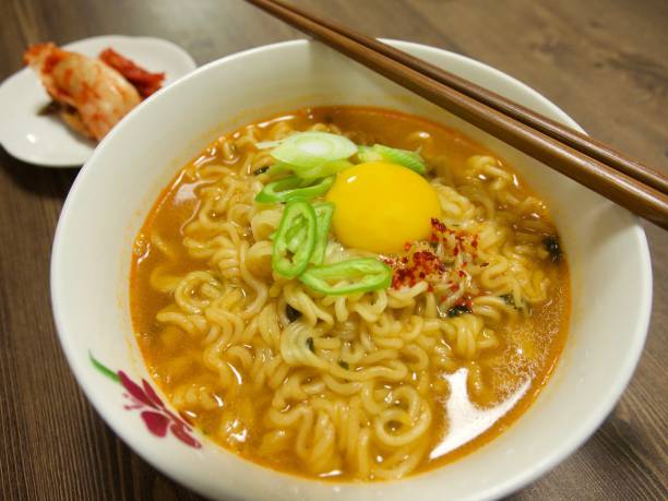 istock Korean food ramen 853008318