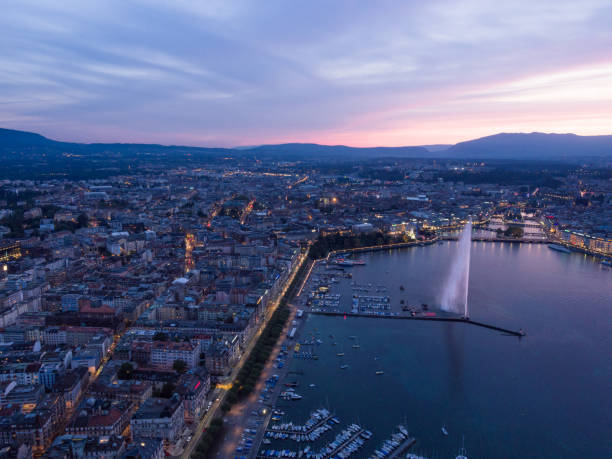 istock Geneva cityscape in sunset 853202116