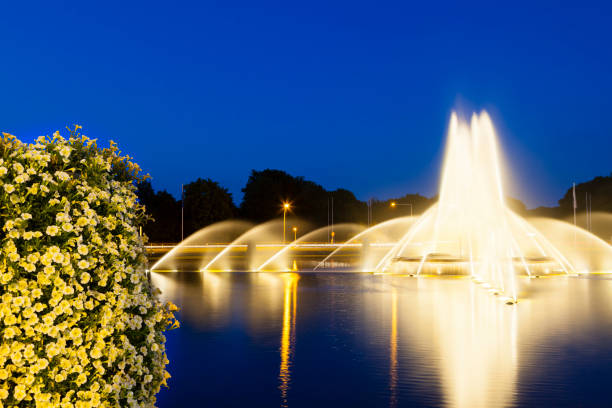 istock Aachen Europaplatz Fountain At Night 853205448
