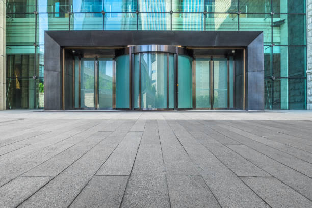 istock Building glass entrance 853263314