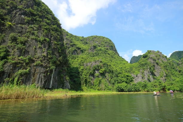 istock Tam coc in Ninh Binh, Vietnam 853307684