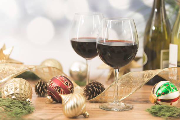 istock Christmas holiday party, wine tasting event. 853330672