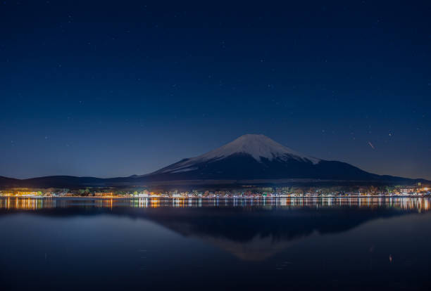 istock Reflaction of Mt.Fuji at night 853442248