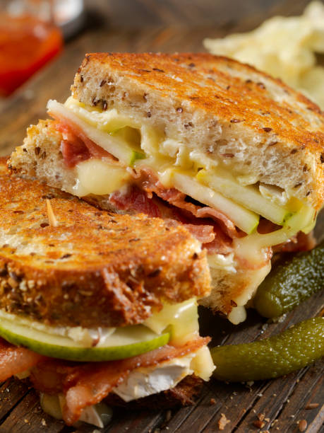 istock Grilled Cheese Sandwich with Bacon, Brie and Pear 853478782