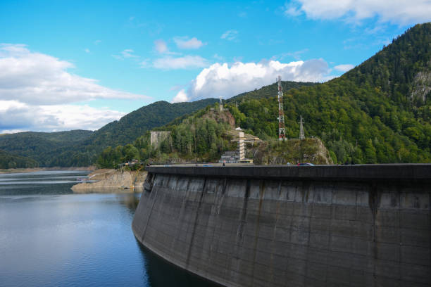 istock Vidraru lake, Romania 853554168
