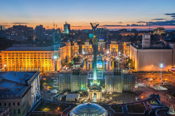 istock View of Independence Square (Maidan Nezalezhnosti) in Kiev, Ukraine 853592282
