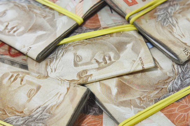 istock Brazilian Money 853613492