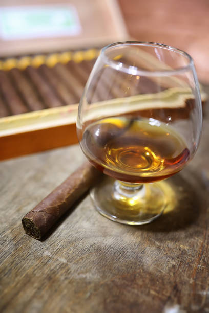 istock Large box of Cuban cigars on a wooden table 853652944