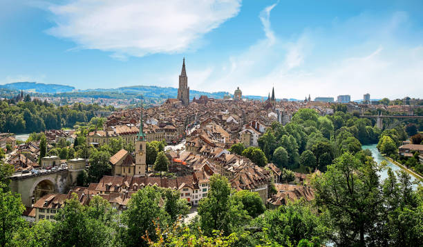 vista panorámica de la ciudad de berna, suiza - blue outdoors nobody switzerland fotografías e imágenes de stock