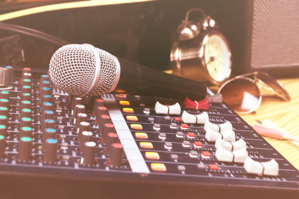 istock Vintage Microphones and Board Class Audio. 853732640