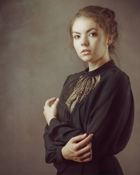istock Retro styled female portrait 853867142