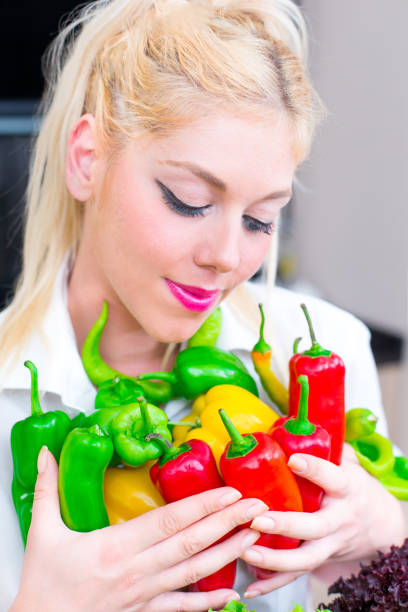 istock Pretty Woman in the kitchen 853872246