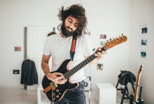 istock Hearing the music, honing the mind... 853883252