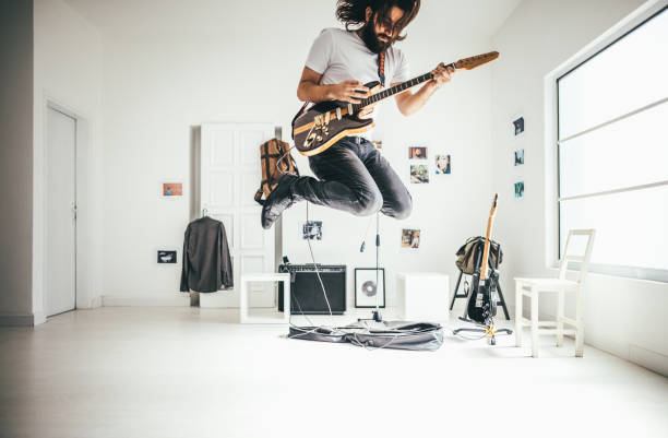 istock Hearing the music, honing the mind... 853883558