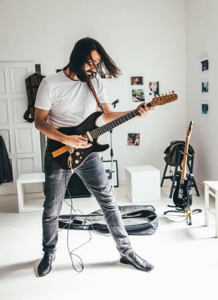 istock Hearing the music, honing the mind... 853883694