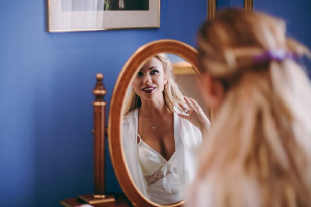 istock Bride is preparing for the wedding day in the morning 853899178