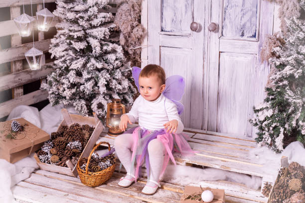 istock Girl in elf's costume for Christmas 853924384