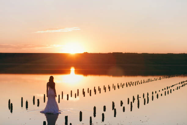 istock Portrait of a beautiful bride on wedding day 853969140
