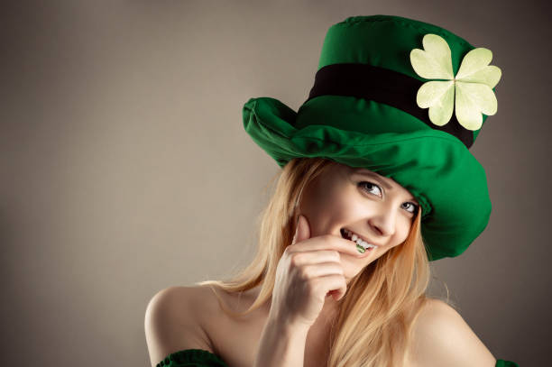 istock seductive blond girl in image leprechaun 854026858
