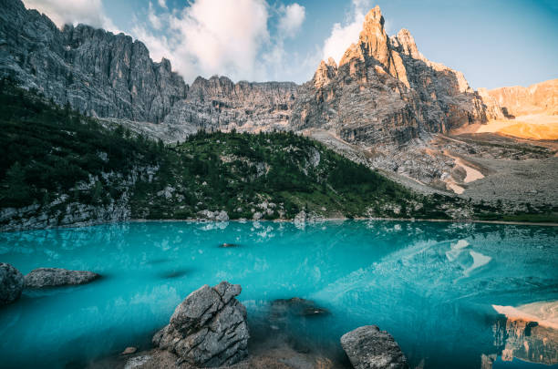 istock Sorapis lake, Dolomites, Alps, Italy 854094704