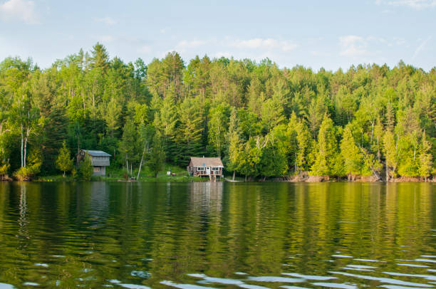 istock Cottages on Ontario lake 854222696