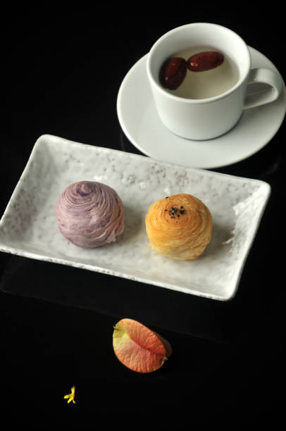 istock Chinese pastry or moon cake 854293446