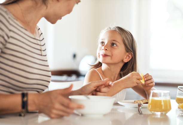 istock This orange is so yummy, mummy 854450590