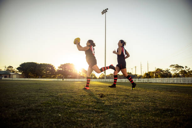 some play football with their feet, some with their heart - australian rugby championship imagens e fotografias de stock