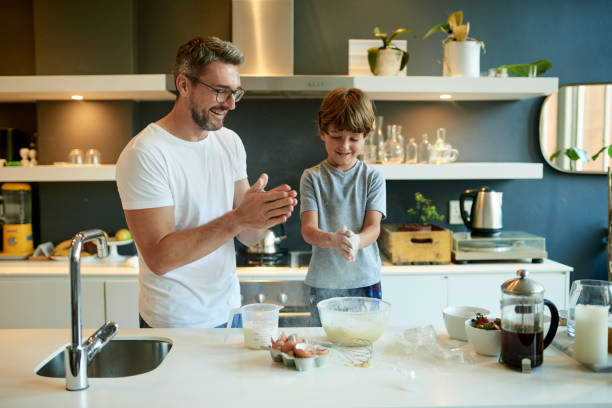 istock Making more than food, they're making memories 854461496