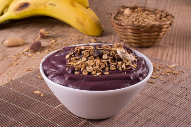 istock Acai with banana and granola 854532378