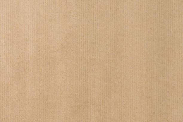 texture di carta riciclata a strisce marroni per avvolgere. carta kraft - paper recycling brown paper craft foto e immagini stock