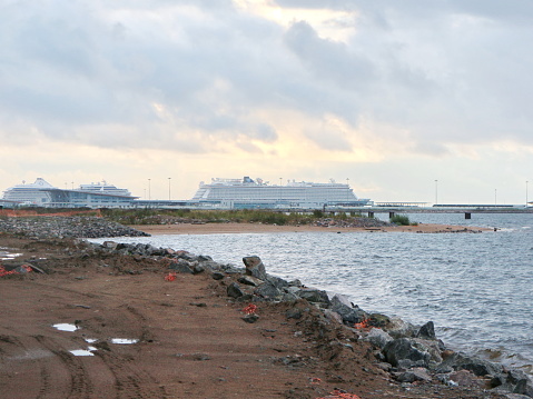 passenger ships in port