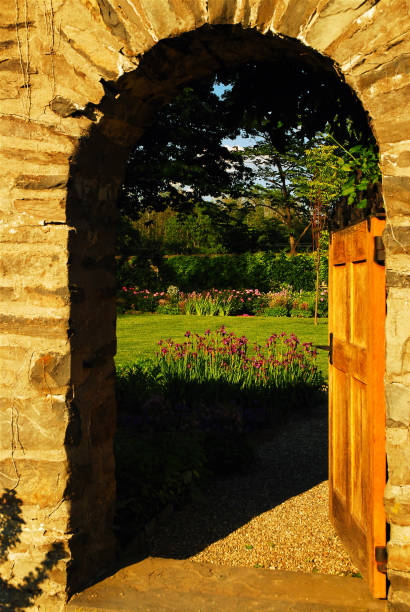 istock Open door to the garden 854827142