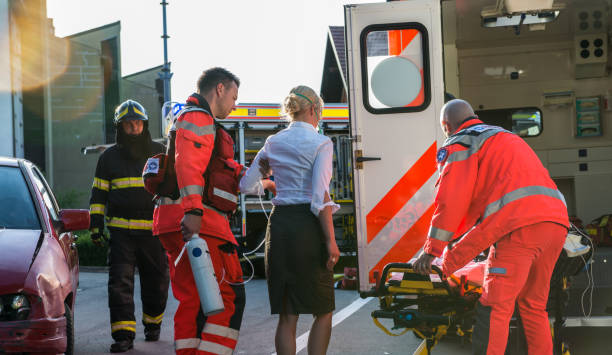 istock Paramedics Helping Injured Women 854950524