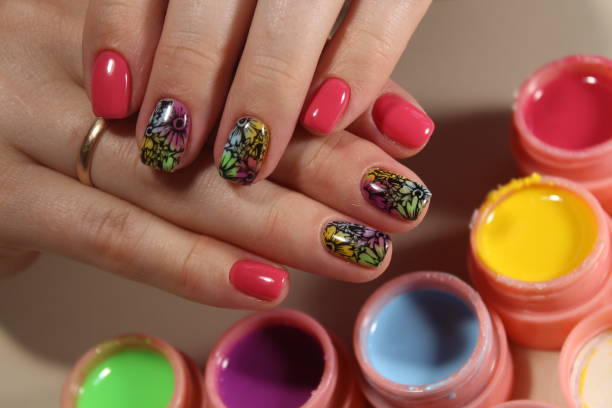 istock Summer manicure design and gel varnishes 854989022