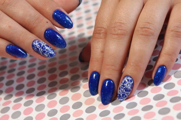 istock stylish design of manicure 855003216