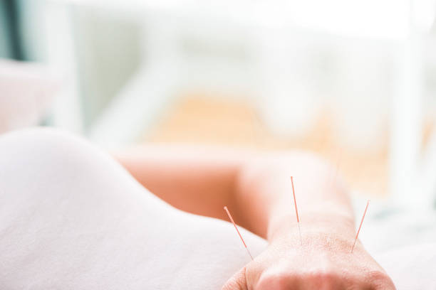 Naturopathic massage with honey.