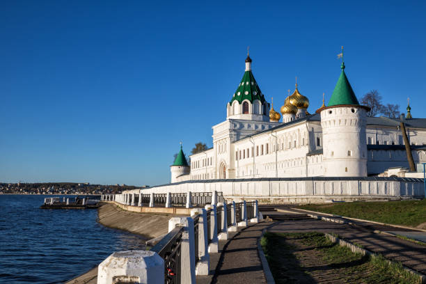 istock Ipatievsky Monastery, Kostroma, Russia 855162046